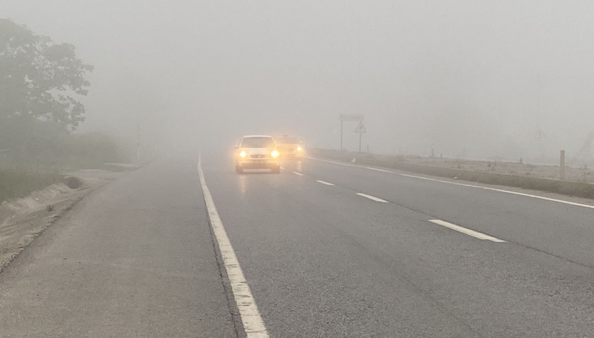 Sakarya'da sis nedeniyle görüş mesafesi 20 metreye kadar düştü