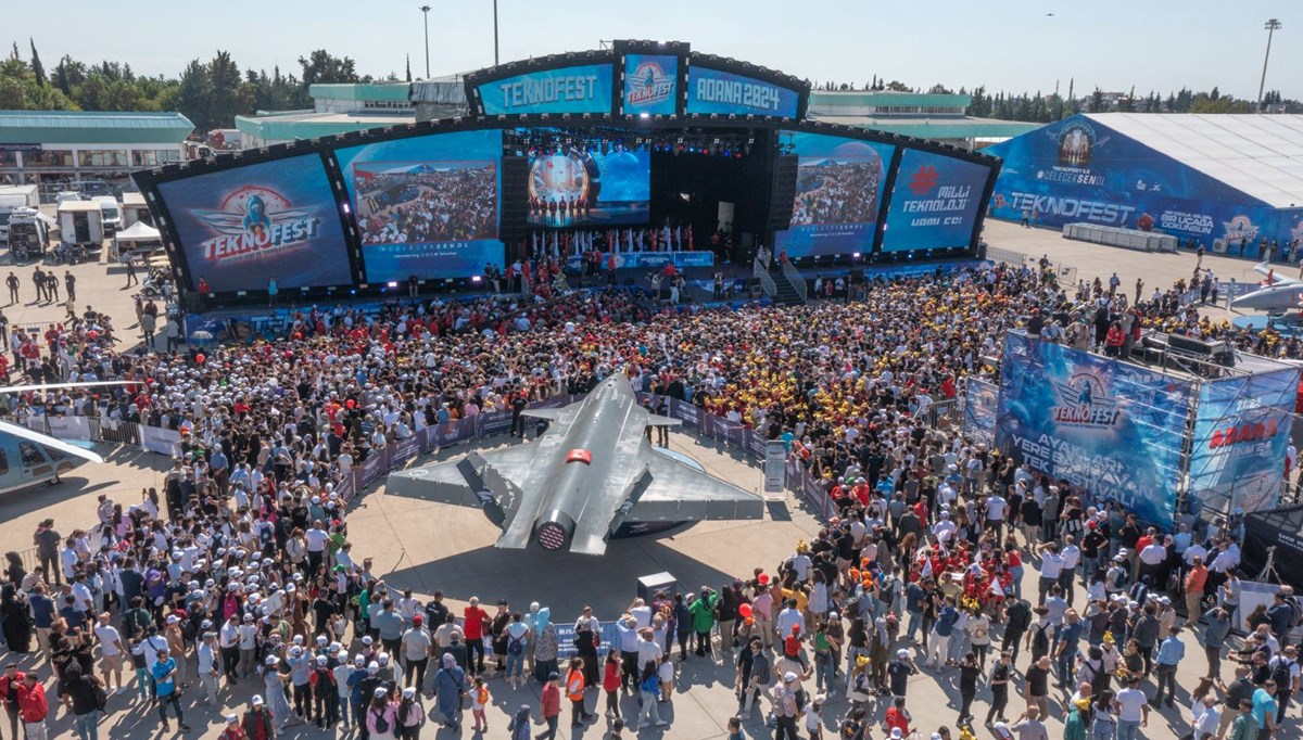 TEKNOFEST'te ikinci gün etkinlikleri başladı