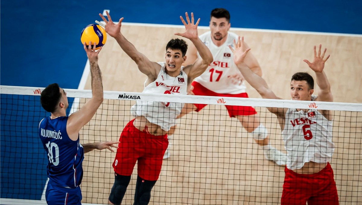 A Milli Erkek Voleybol Takımı, Sırbistan'a 3-1 yenildi