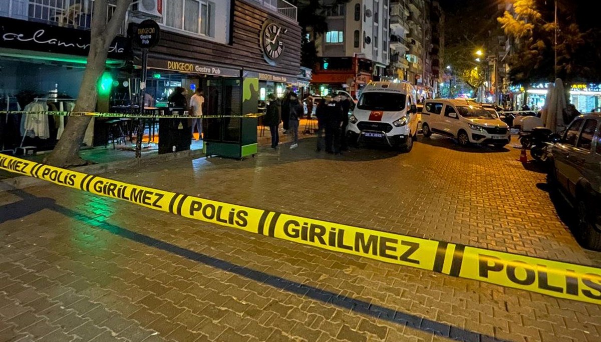 Gece kulübü önünde başından vurulan genç yaşam mücadelesini kaybetti