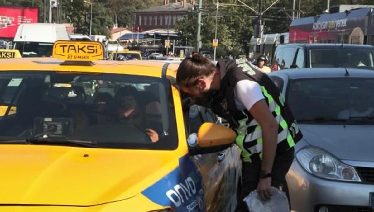 İstanbul'da taksilere yönelik denetim: Ceza yiyen taksiciler polise tepki gösterdi