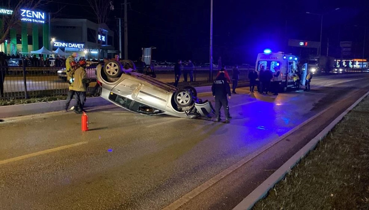 Kayganlaşan yolda otomobil takla atta: 1 yaralı