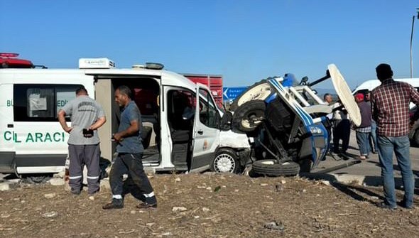 Ölümlü kazaya giden cenaze aracı da kaza yaptı: 2 ölü, 4 yaralı