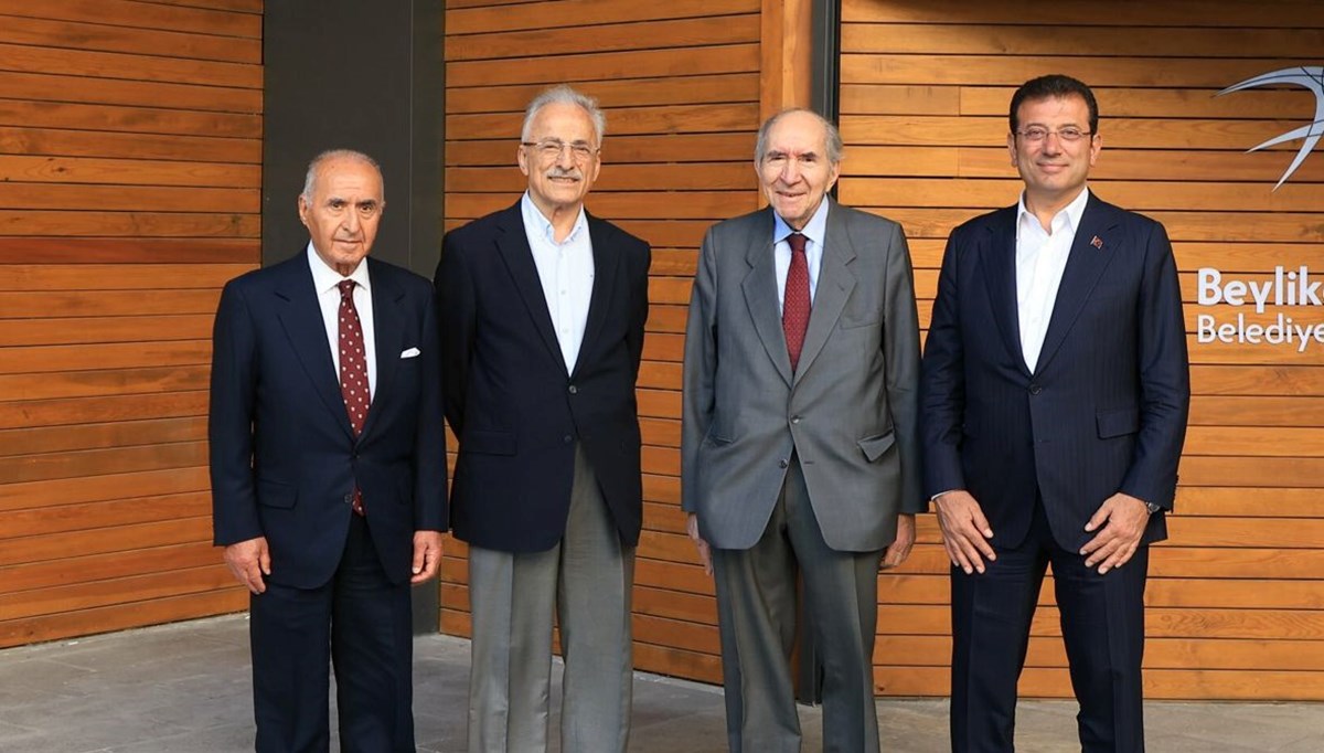 Ekrem İmamoğlu, eski CHP’li başkanlarla buluştu