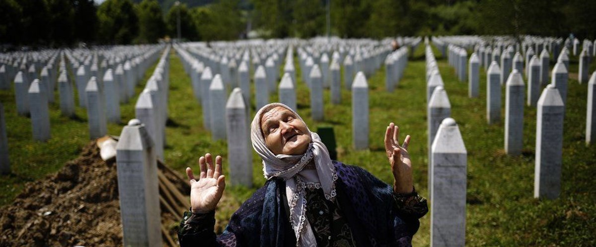 Srebrenitsa katliamının 28. yıldönümü