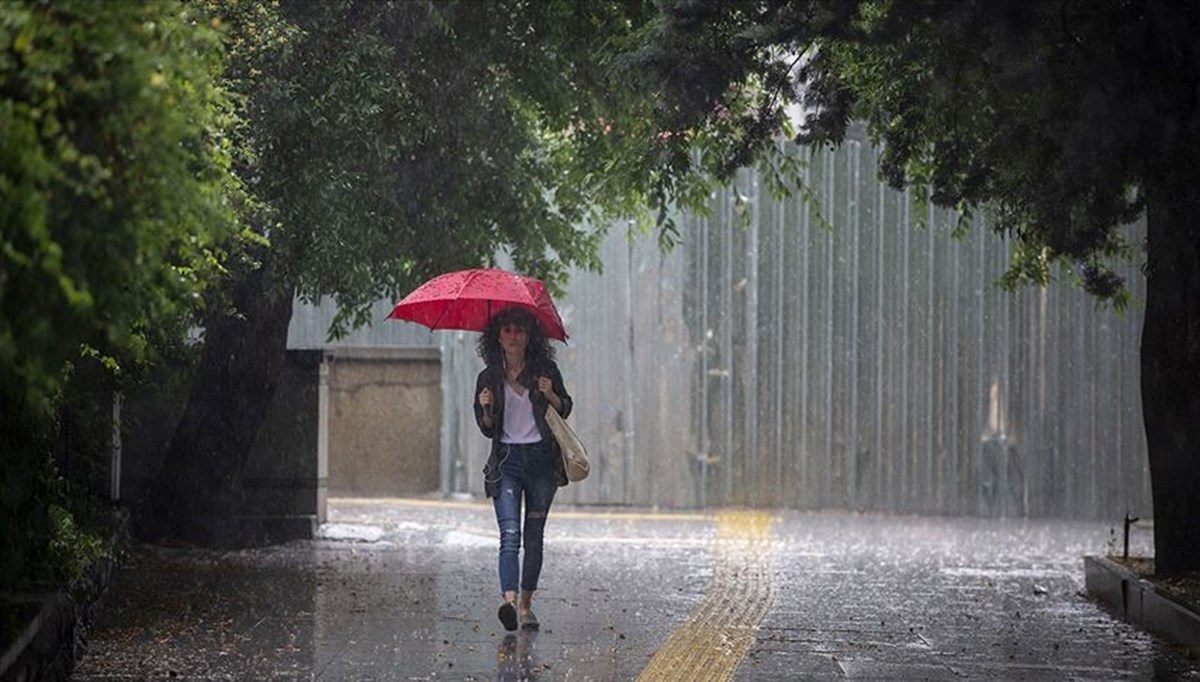 Meteoroloji haritayı güncelledi! 10 il için sağanak yağış uyarısı