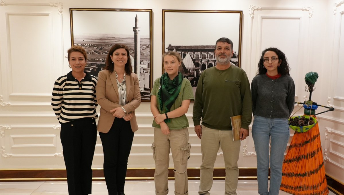 İsveçli iklim aktivisti Greta Thunberg'den Diyarbakır Büyükşehir Belediyesi'ne ziyaret