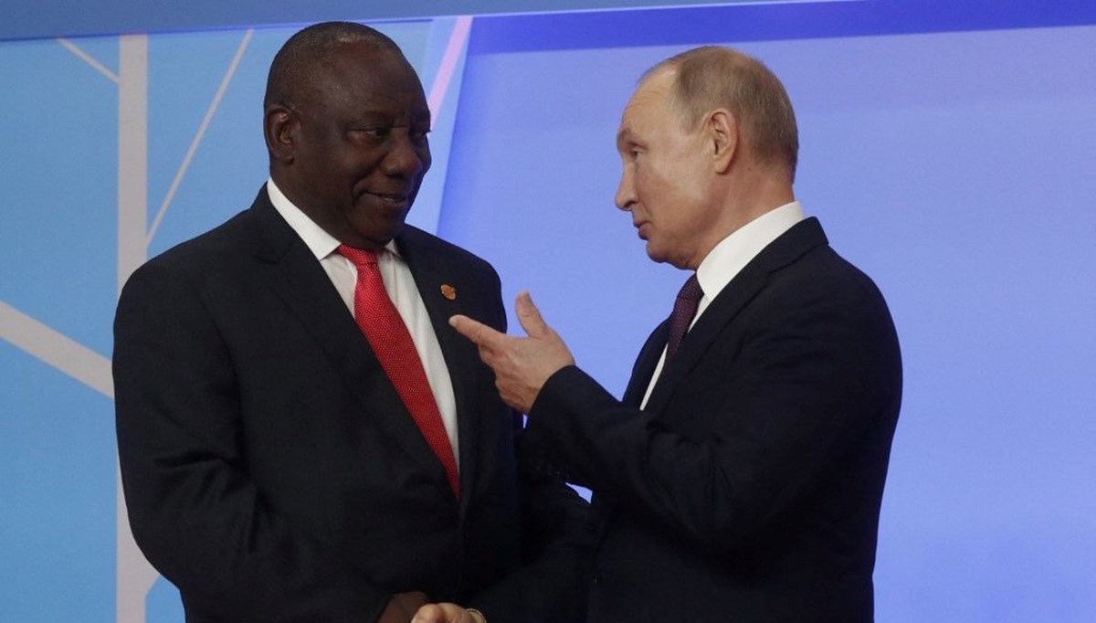 Güney Afrika, Putin'in ziyareti için UCM'den çekilmeye hazırlanıyor