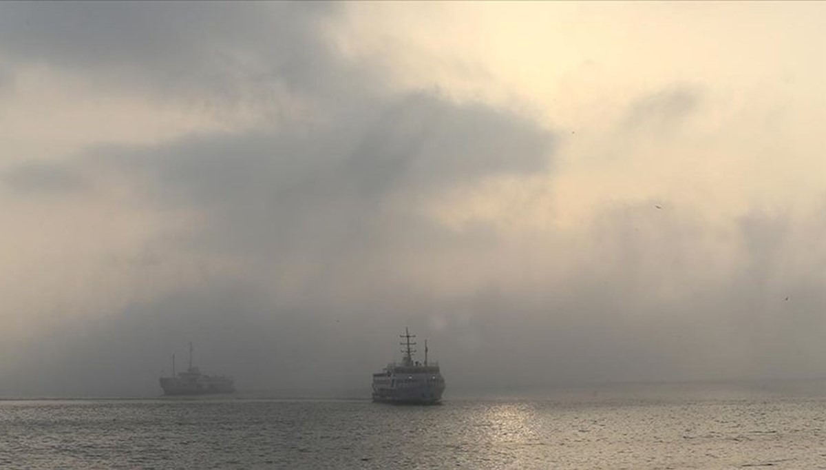 İstanbul’da vapur seferlerine lodos engeli