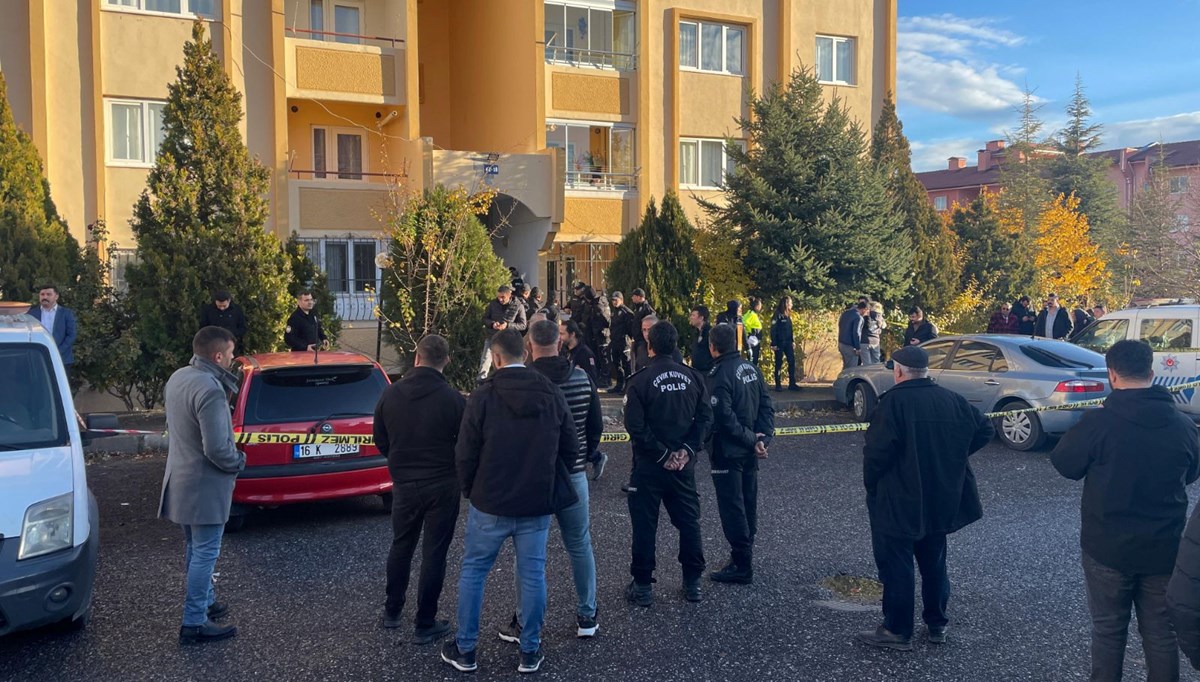 İki sevgili apartman dairesinde ölü bulundu