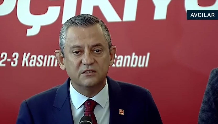 CHP grubu İstanbul’da toplandı | Özgür Özel: Sine-i millet tuzağa düşmektir, biz erken seçim istiyoruz