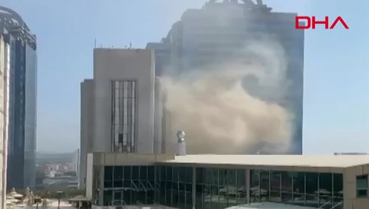 Şişli’de plaza yangını: Ekipler alevlere müdahale ediyor