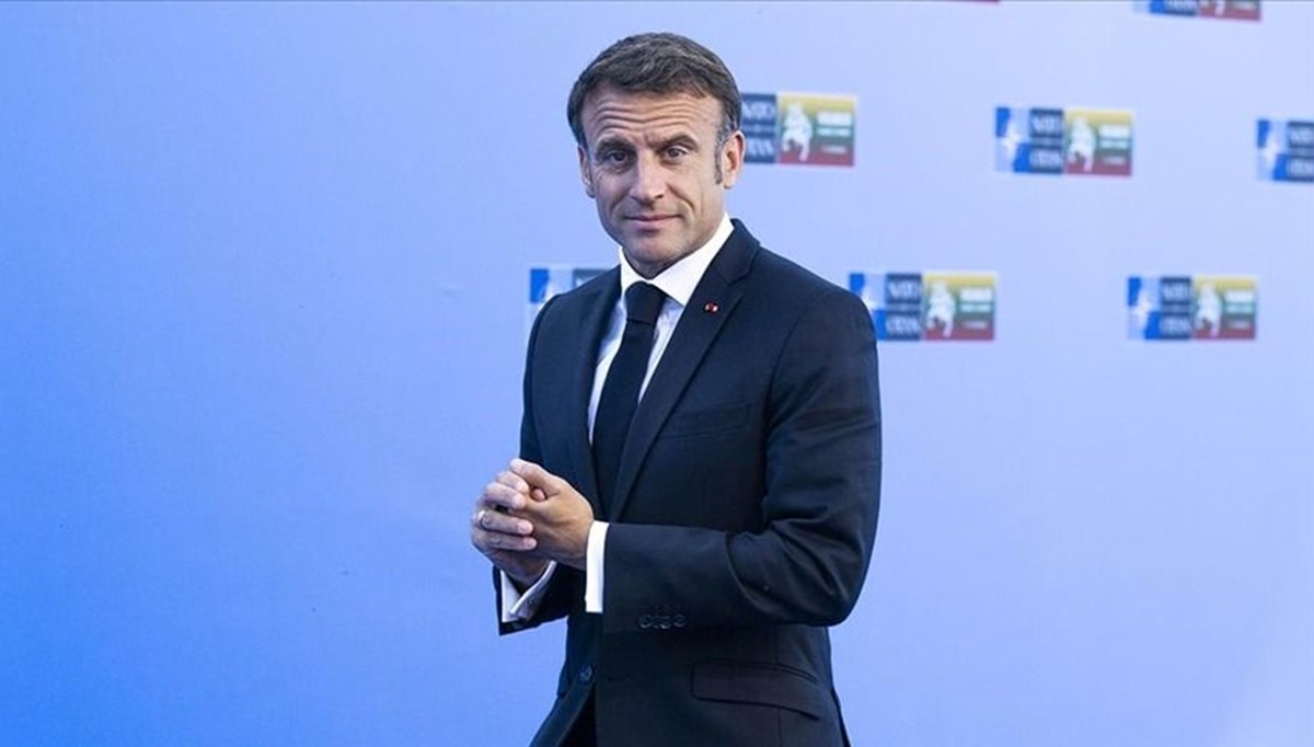 Macron, Sri Lanka'yı ziyaret eden ilk Fransız lider oldu