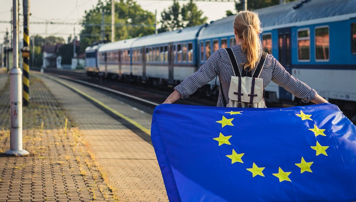 AB 36 bin gence ücretsiz tren bileti verecek