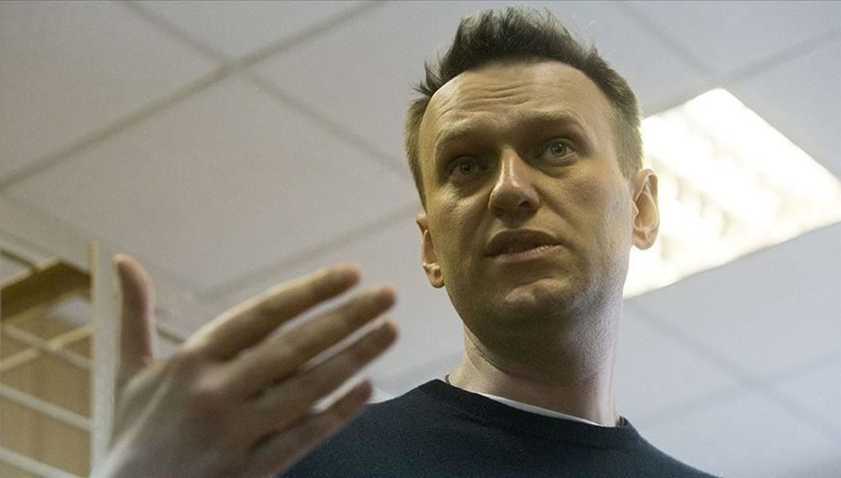 Rus muhalif Aleksey Navalny'nin cenazesi annesine teslim edildi