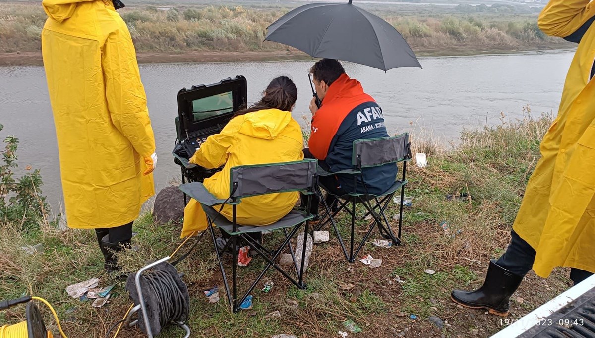 Kayıp genç için Dicle Nehri'nde arama çalışması