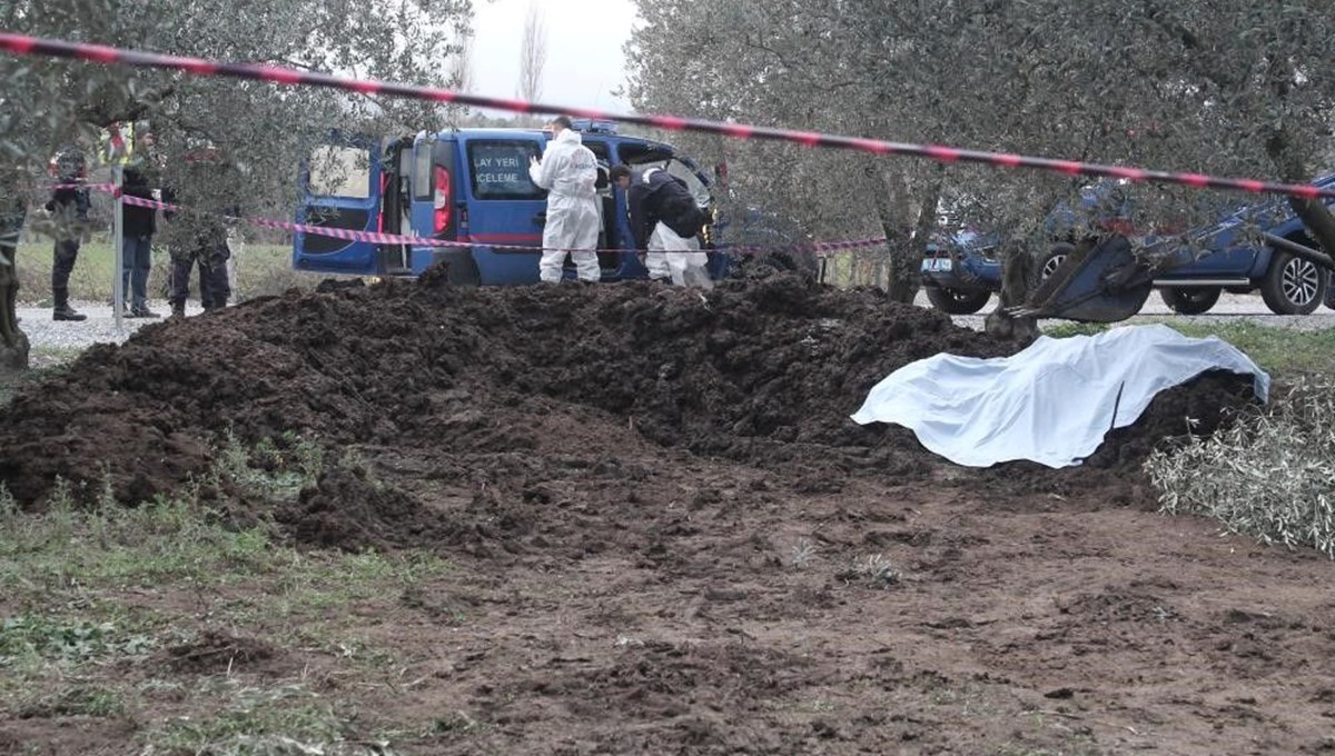 Hayvan gübresi içinde kan donduran olay: Koca için kırmızı bülten çıkarıldı