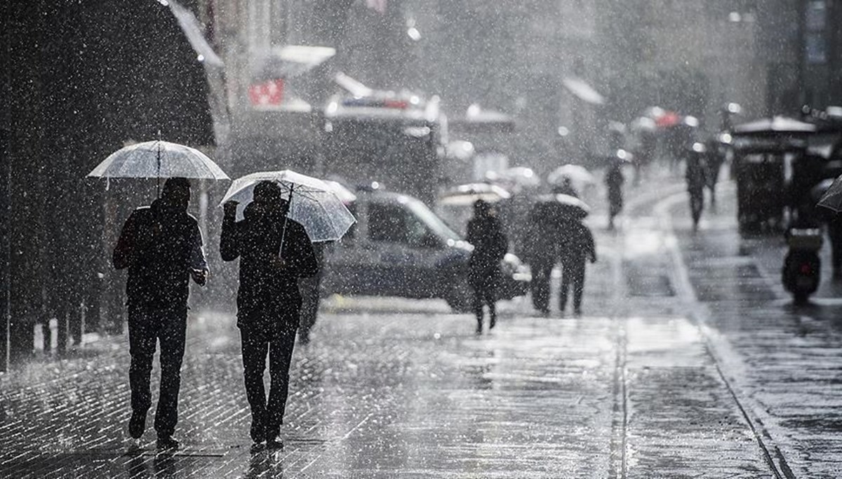 Meteoroloji'den 14 il için sarı ve turuncu uyarı: Sel ve su baskınlarına dikkat