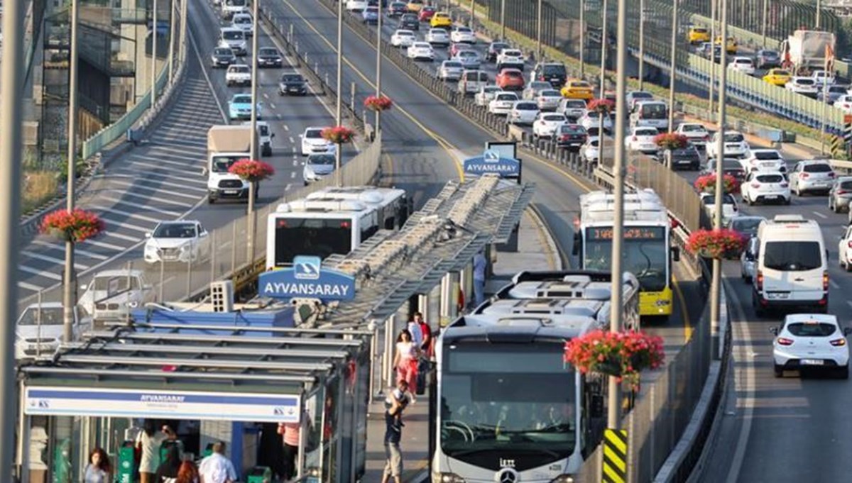 İstanbul'da hafta sonu toplu taşıma ücretsiz