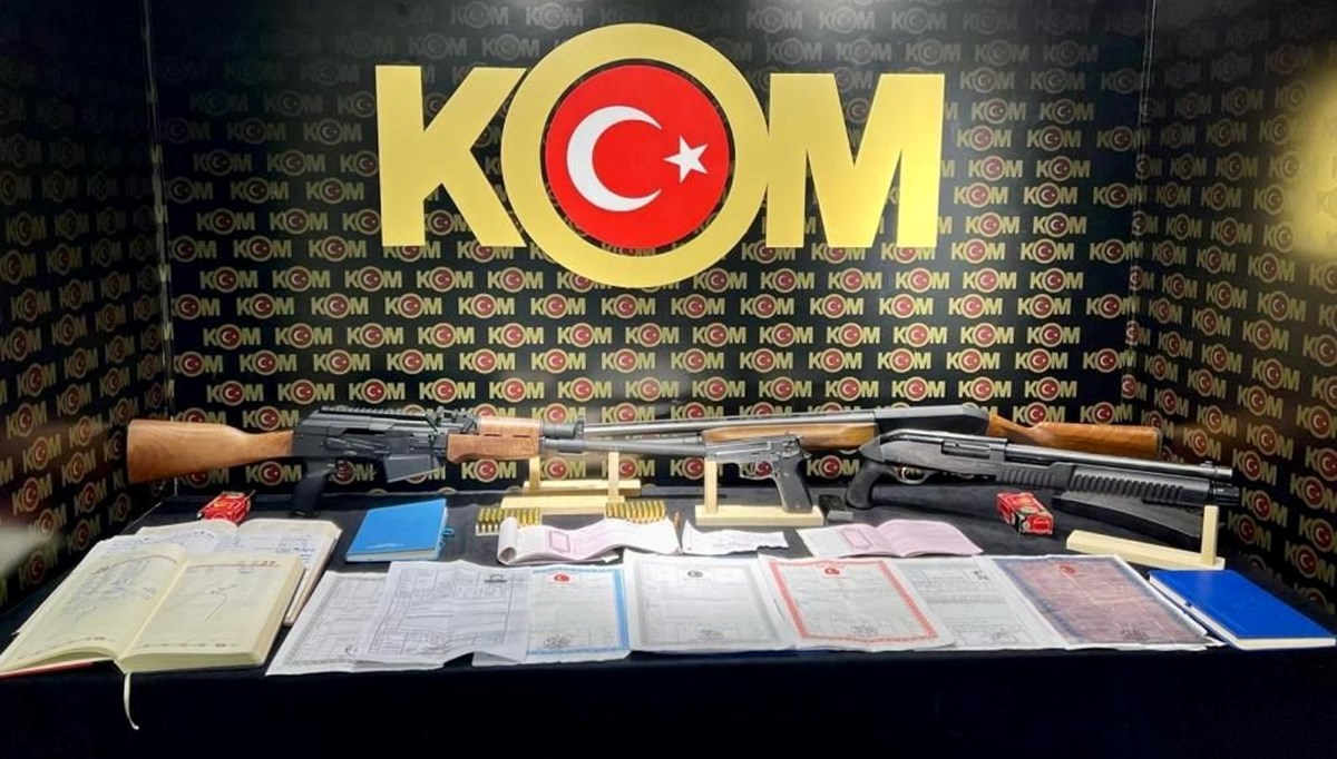 İzmir’de tefecilik operasyonu: 5 kişi gözaltında