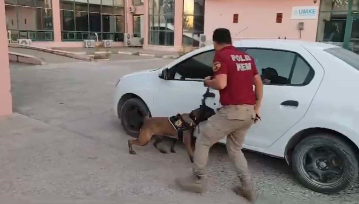 Osmaniye’de durdurulan otomobilde 33 kilo 400 gram uyuşturucu çıktı