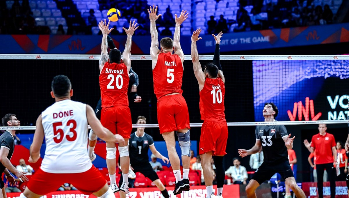 A Milli Erkek Voleybol Takımı, Kanada'ya 3-1 yenildi