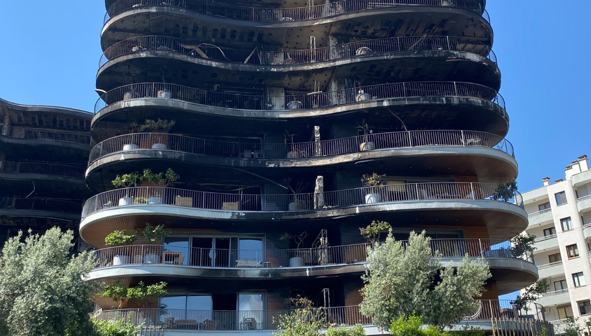 İzmir’de küle dönen sitede hasar tespit çalışmaları başlıyor