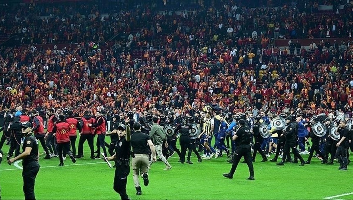 Olaylı derbinin iddianamesi hazırlandı: Fenerbahçeli futbolculara hapis talebi