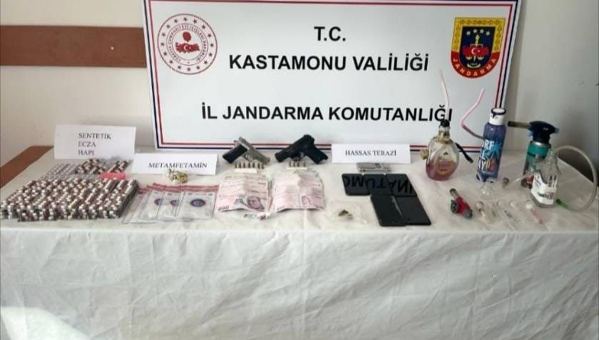 Kastamonu'da uyuşturucu operasyonu: 3 tutuklama