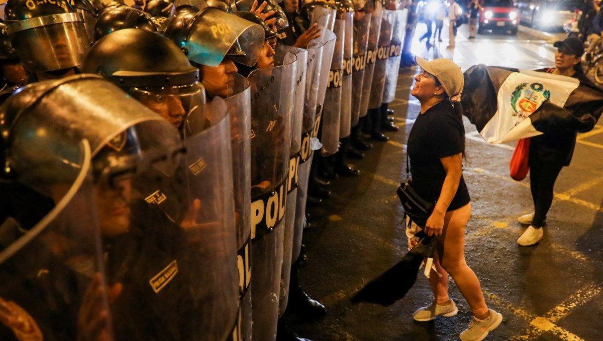 Peru'da hükumet karşıtı protestolar başkent Lima'ya sıçradı