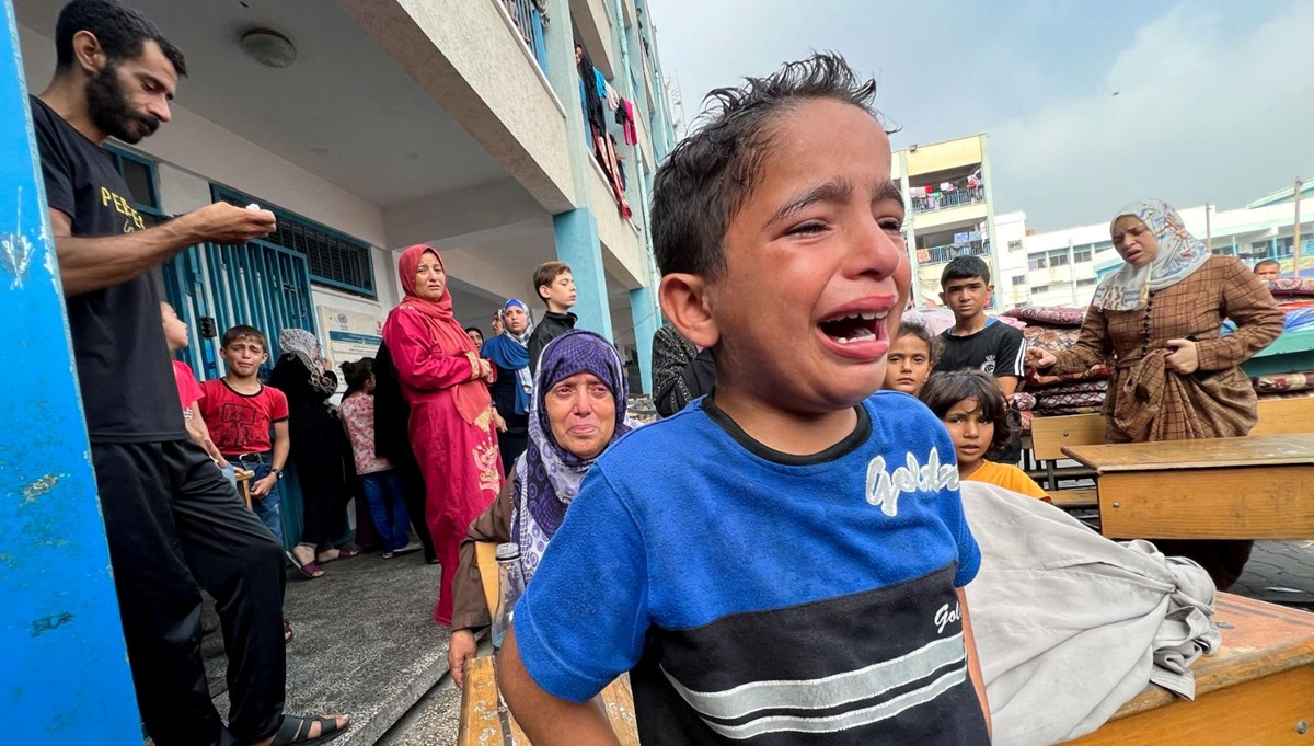 İsrail'in Gazze'ye saldırılarında ölenlerin sayısı 14 bin 532'ye yükseldi