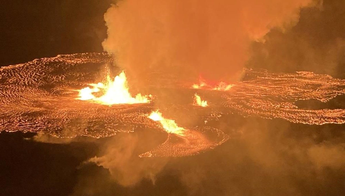 Hawaii'deki Kilauea Yanardağı yeniden faaliyete geçti