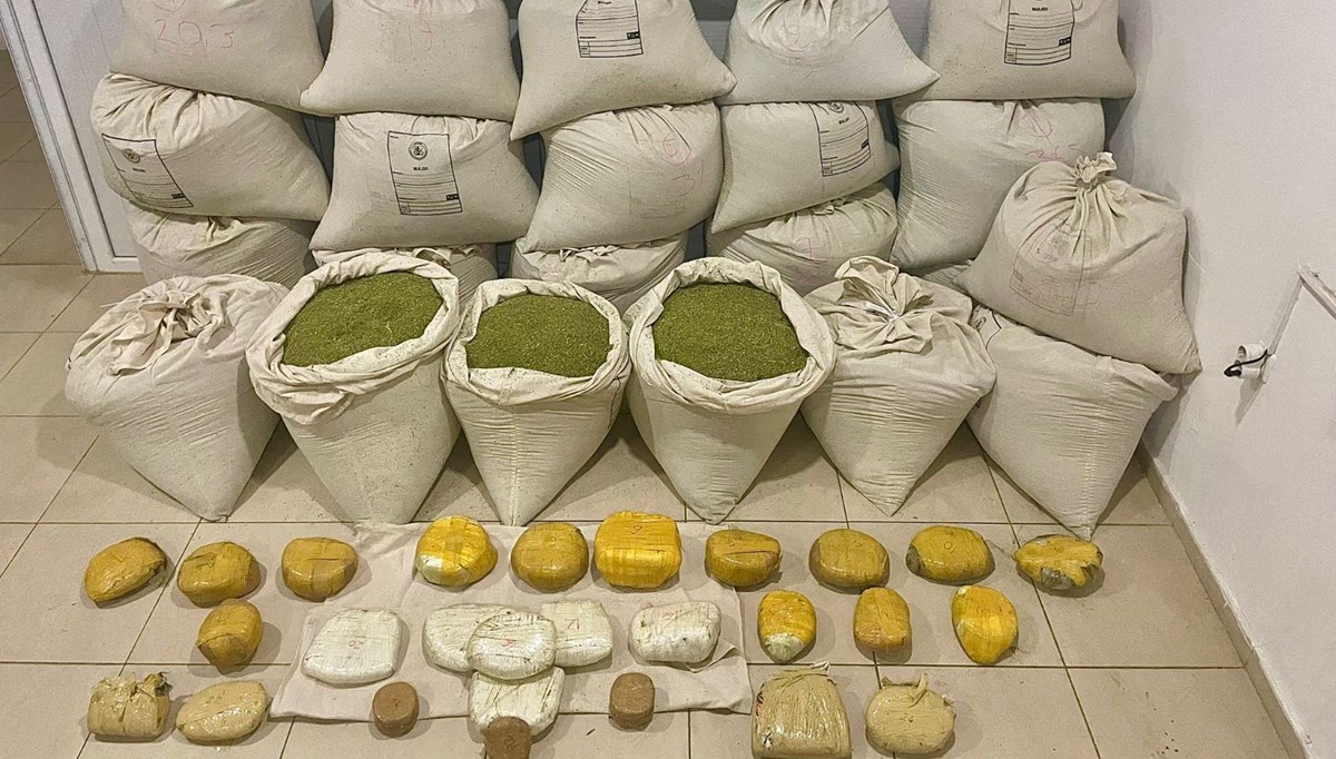 Adana'da su tankında 617,5 kilogram esrar ele geçirildi