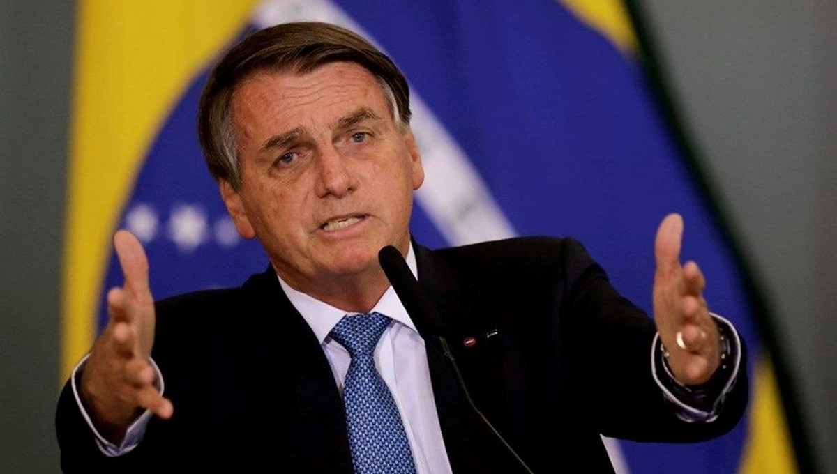 Bolsonaro hakkında oy makinesini hackleme girişimi suçlaması