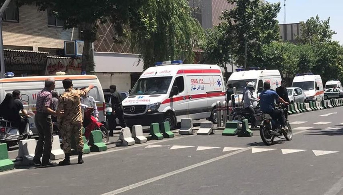 İran’da polis karakoluna saldırı