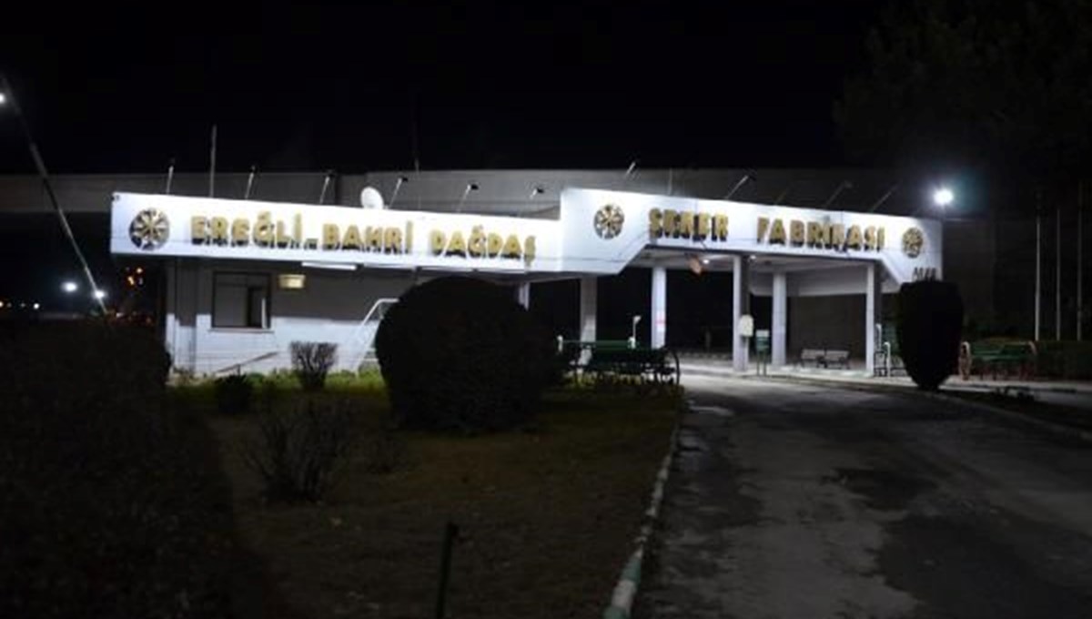 Şeker fabrikasında tankerin kabininden düşen sürücü öldü