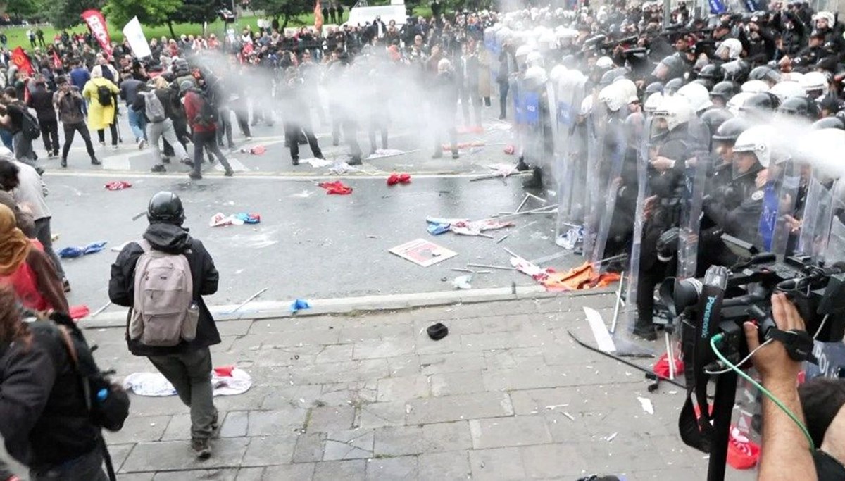 İstanbul'da 1 Mayıs'ta çıkan olaylara ilişkin yargılanan 25 kişi tahliye edildi