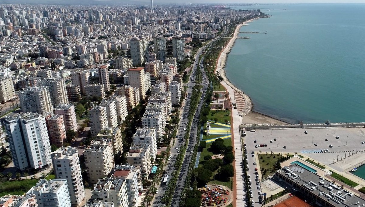 Depremden bu yana 400 bin göç alan Mersin için STK'lardan ortak çağrı