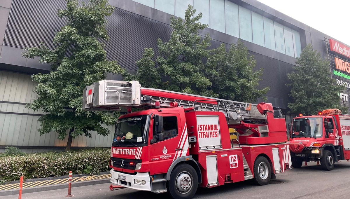 Şişli’de AVM yangını