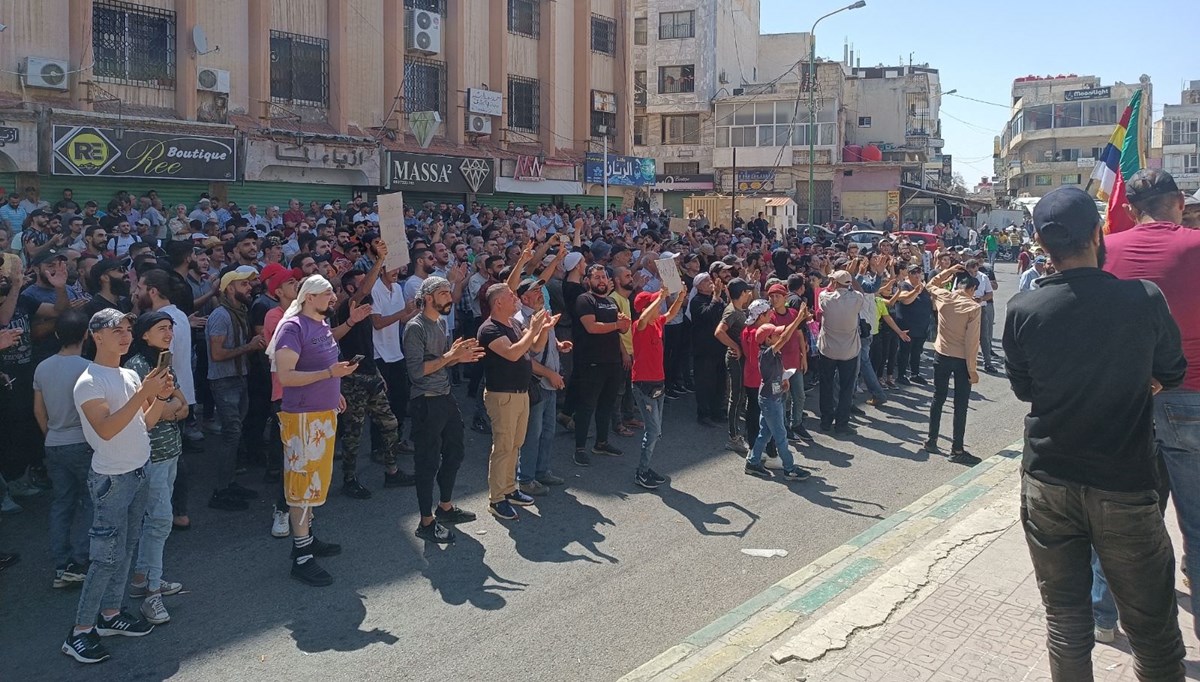 Suriye'de Esad karşıtı protestolar ikinci haftasında da devam ediyor