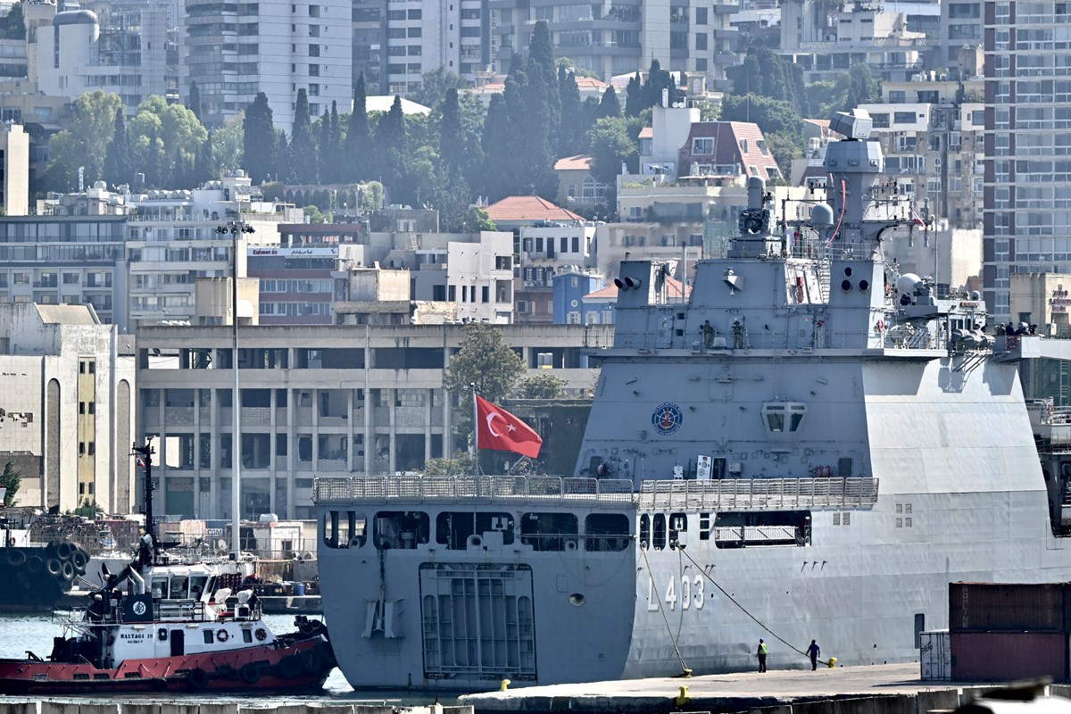 Türk gemisi, Beyrut limanına vardı.