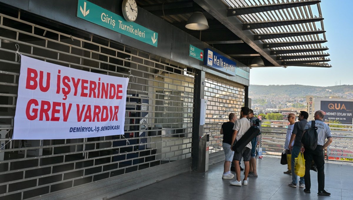 İzmir'de metro ve tramvay işçilerinin grevi sona erdi