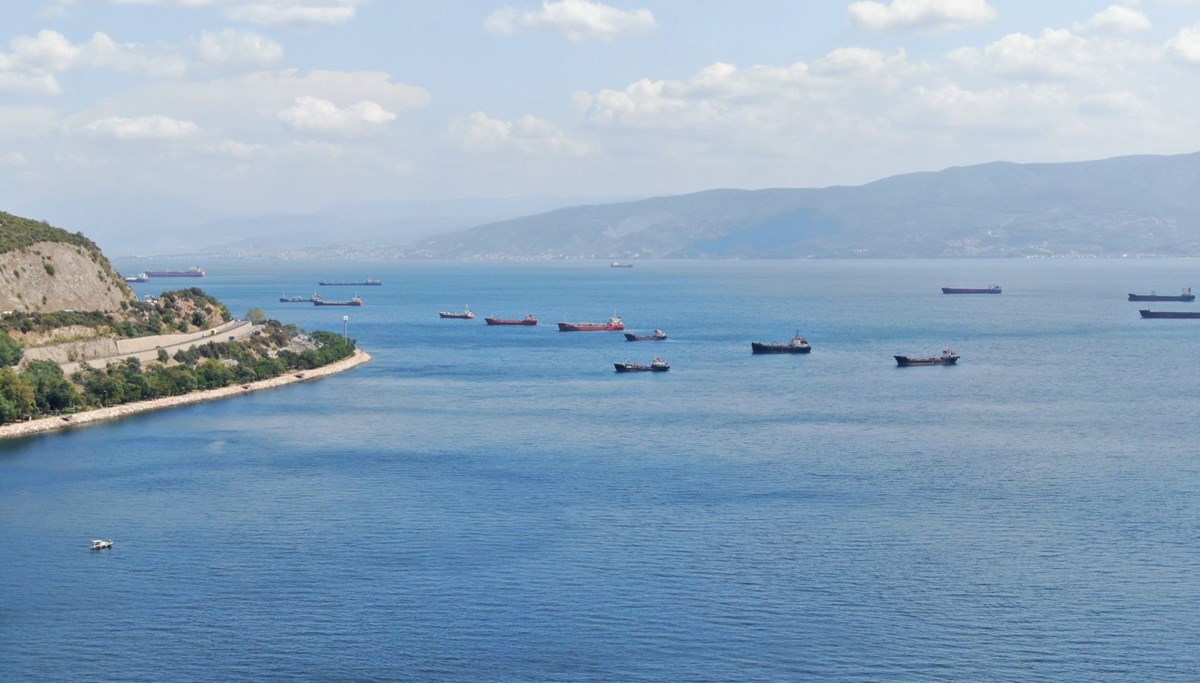 İzmit Körfezi'nde gemi yoğunluğu