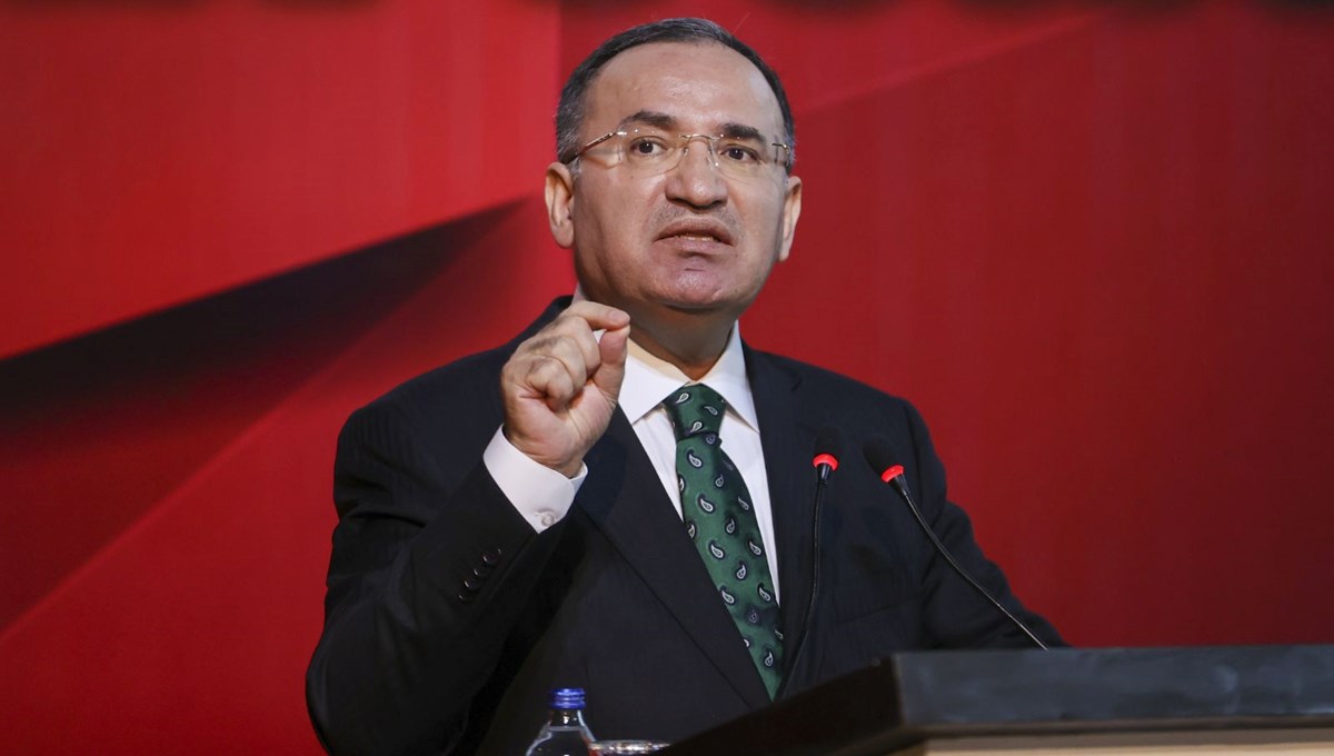 Bozdağ: İsveç kendi yasalarını bilerek çiğniyor