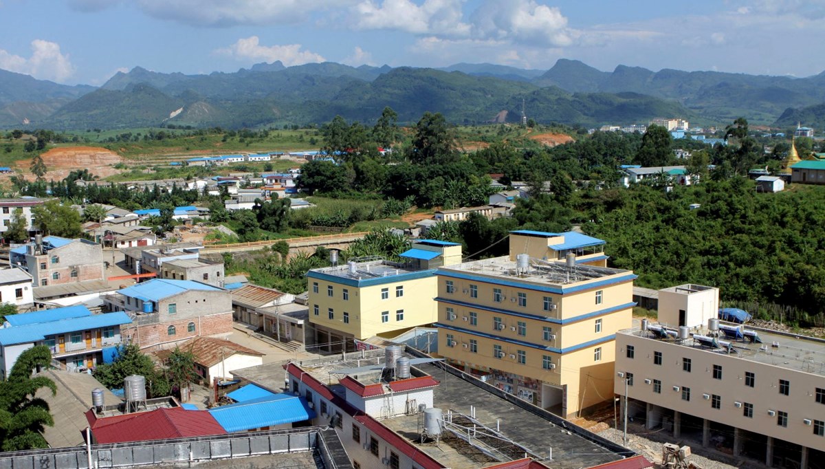 Myanmar'da silahlı gruplar Çin sınırındaki Laukkaing bölgesini ele geçirdi