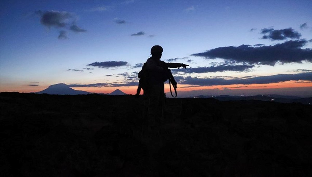 Pençe-Kilit operasyonu bölgesinde yaralanan asker şehit oldu