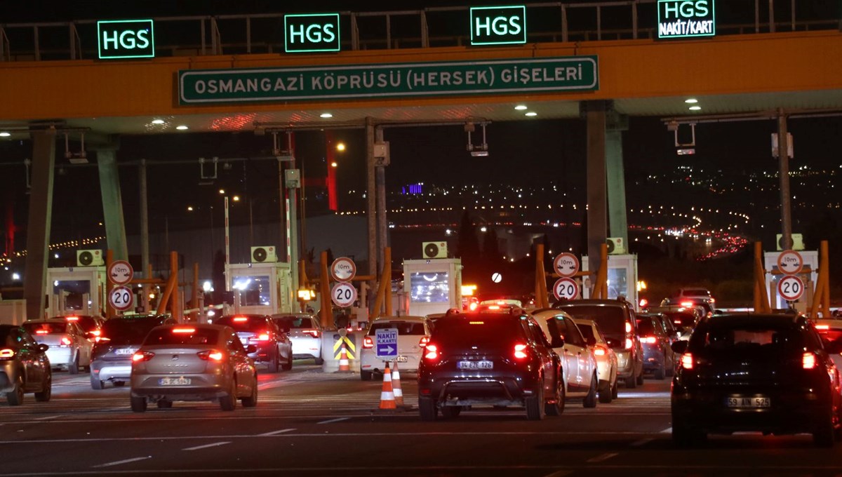 İstanbul-İzmir Otoyolu'nda bayram tatili hareketliliği sürüyor