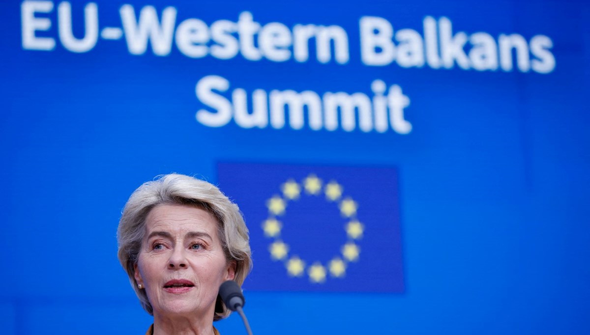 AB, Batı Balkanlar'ın üyeliğini destekliyor