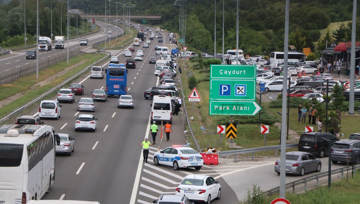 Yollarda son durum: Anadolu Otoyolu ile İstanbul çıkışında trafik yoğunluğu arttı