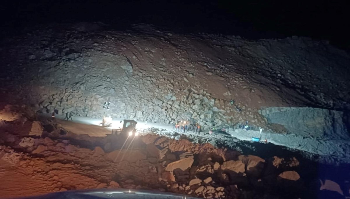 Soma'da maden ocağında toprak kayması: 1 işçi öldü, 3 işçi yaralandı